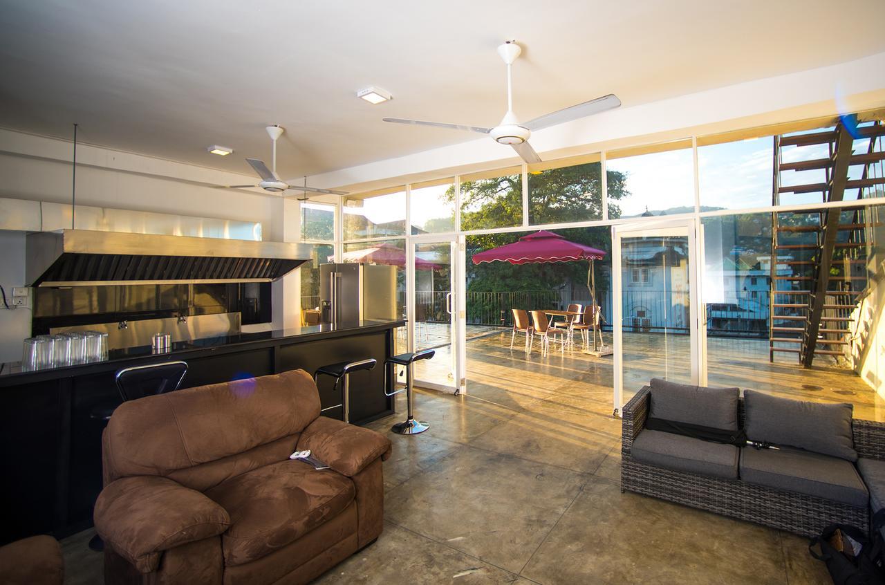 Impala City Hotel And Hostel Kandy 50 Ngoại thất bức ảnh