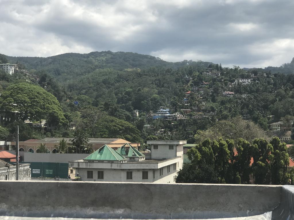 Impala City Hotel And Hostel Kandy 50 Ngoại thất bức ảnh